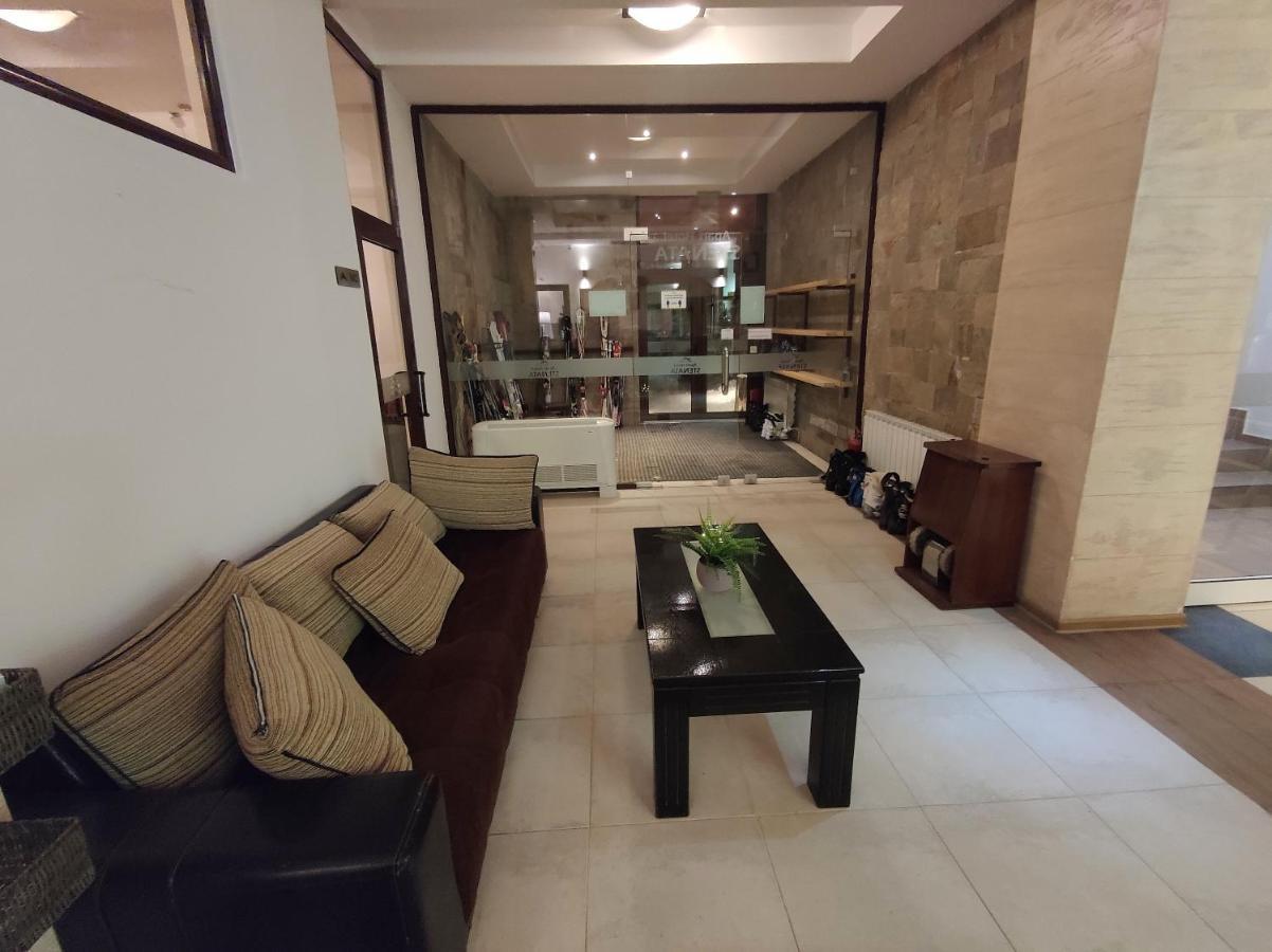 Viva 6 Apartment In Hotel Stenata パンポロボ エクステリア 写真